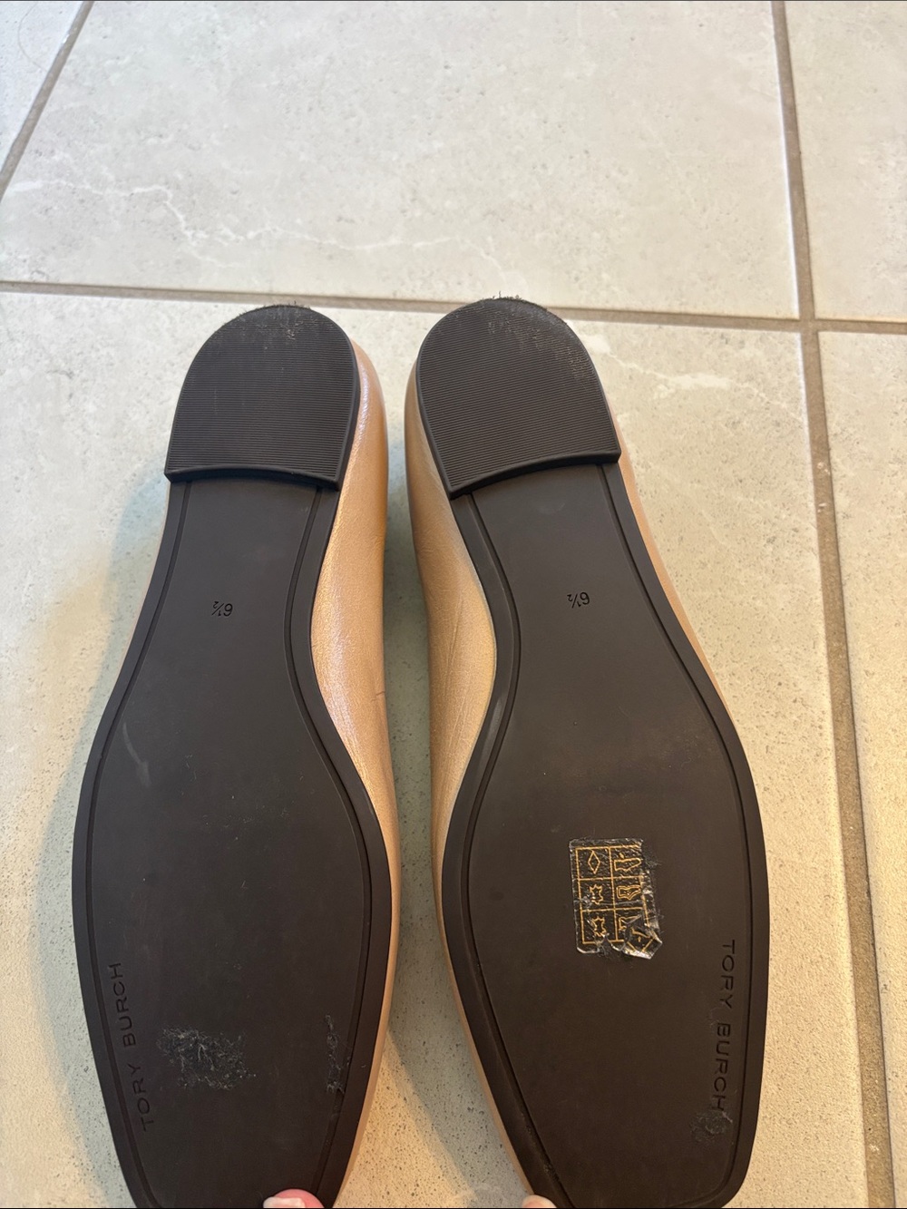 Tory Burch Tan Leather Logo Square-Toe Ballet Flats - Picture 3 of 3